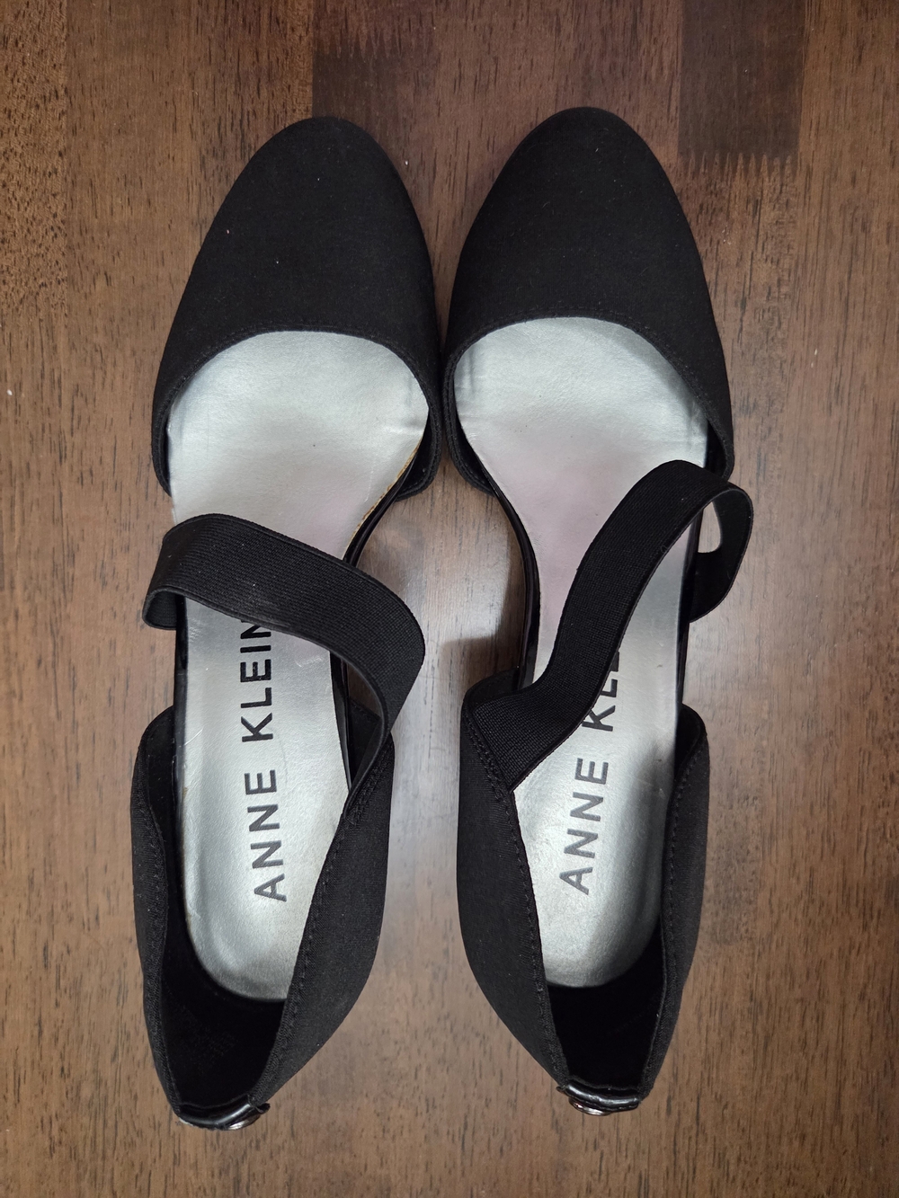 Anne Klein Black Pointed Toe Strap Low Wedges